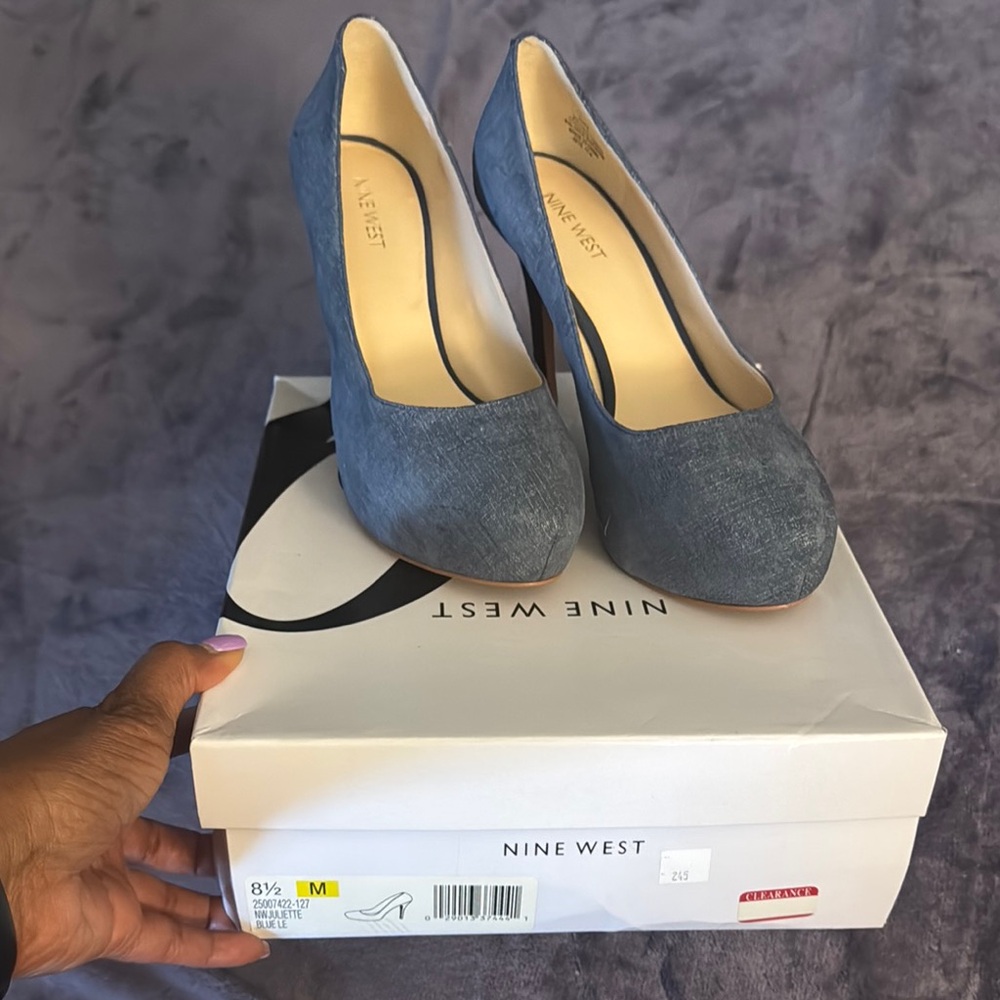Nine West platform denim like shoes